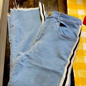 Jeans ankle length size 4